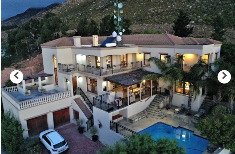 Zum Kaufen: 10-Zimmer Villa in Gordons Bay, Kapstadt