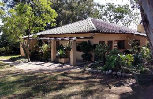 Zitrusfarm mit Haupthaus und drei Ferienhäusern, Citrusdal (Südafrika)  - Obj. 0108